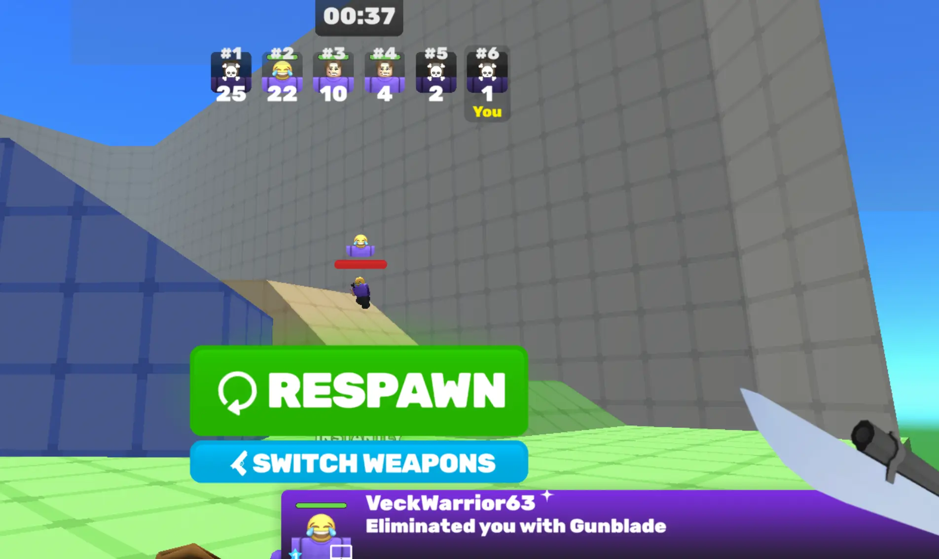 Veck IO match screen showing the score, respawn button, and switch weapons option